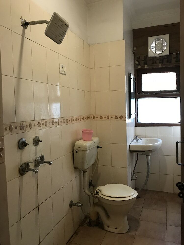 Hotel Rachana Tourist