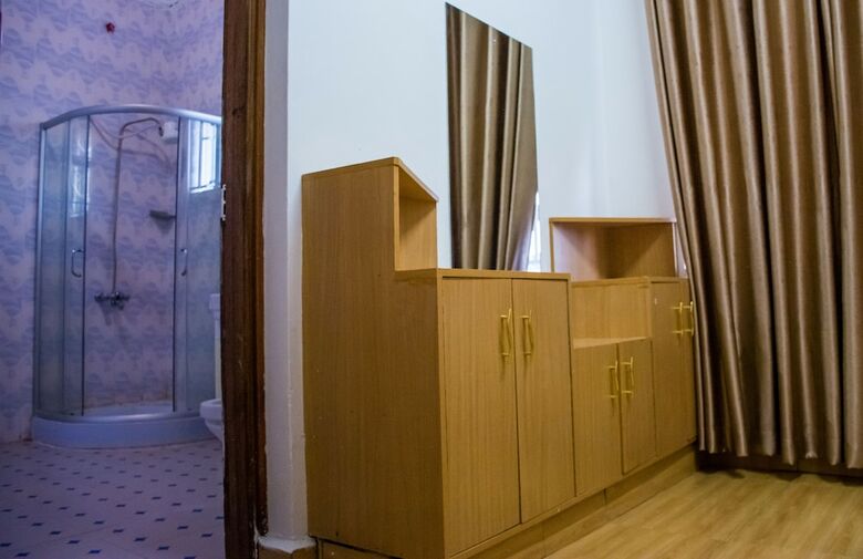 Hotel Salient Home Stay
