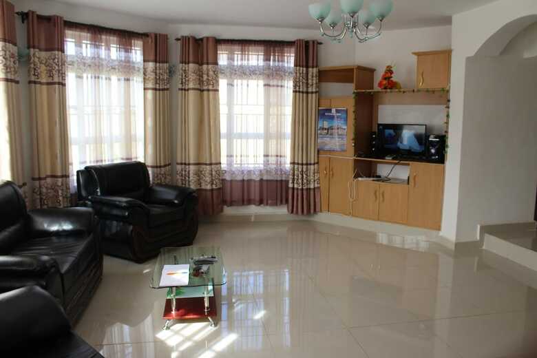 Hotel Salient Home Stay