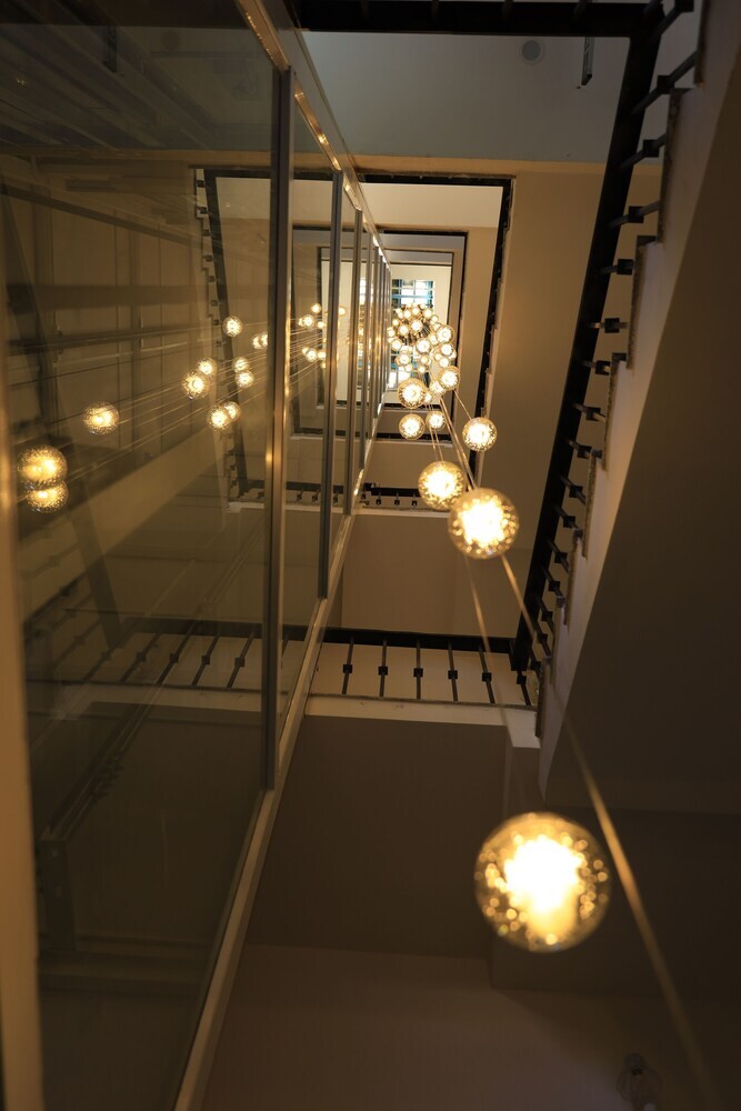 Tea Leaf Hotel 2