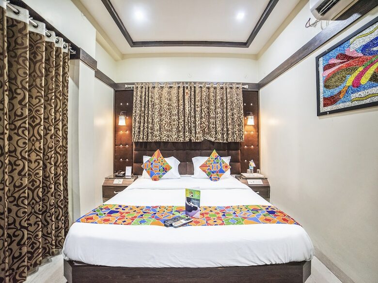 Fabhotel Santoor