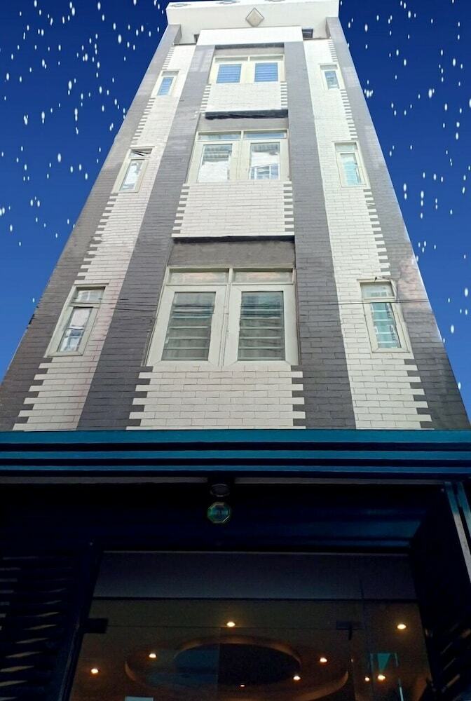 Apartamentos Sophia Z Hotel