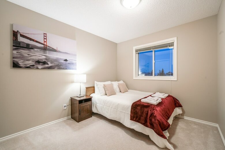 Hotel 4 Bedroom Guest Suite