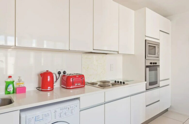 3 Bedroom Apartment In Dublin Docklands