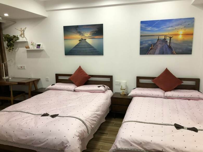 Nanjing Weibao Home Apartment