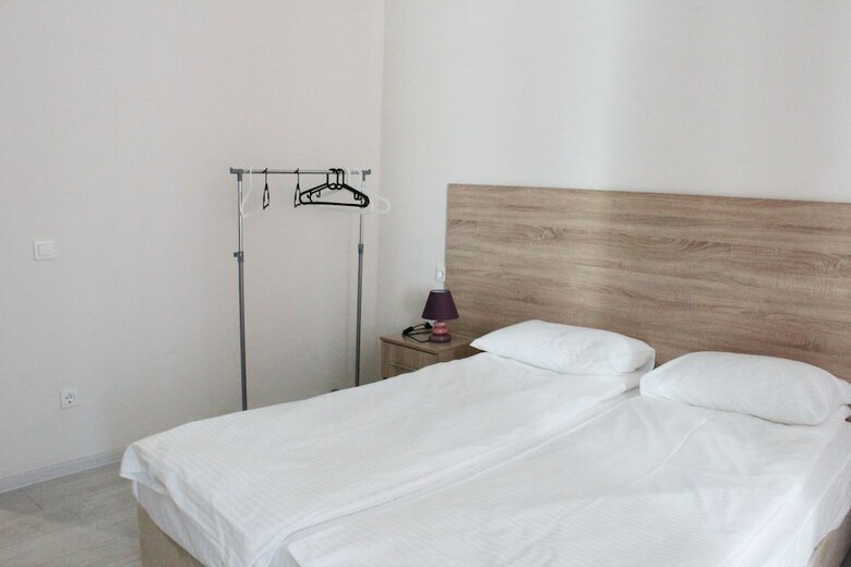 Apartment On Bulvar Nadezhd 4-1, Ap. 102