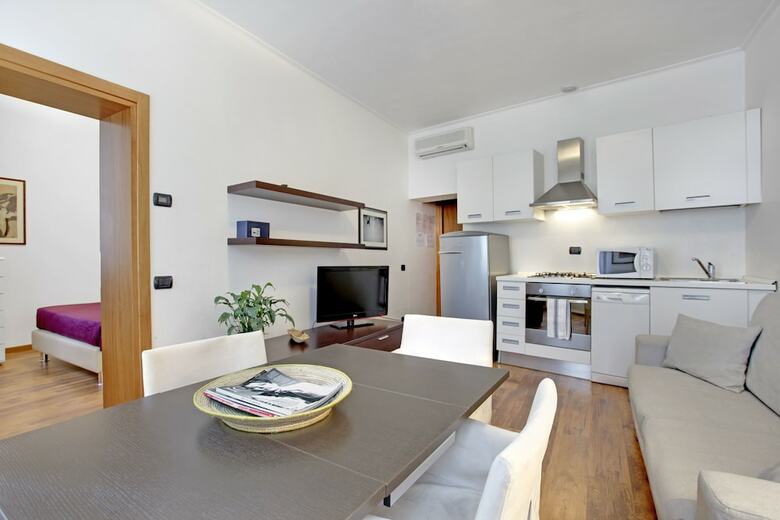 C� Leon By Bricola Apartments