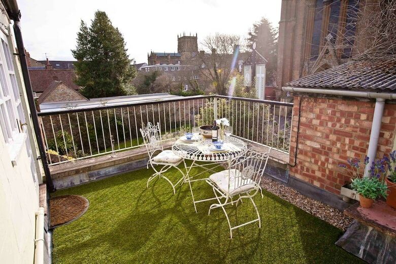 The Apartment Sherborne