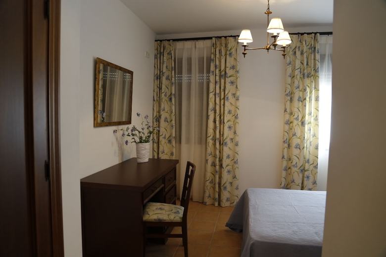 Hostal Caballero