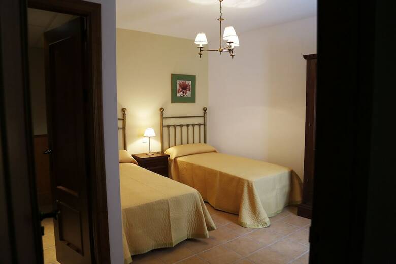 Hostal Caballero