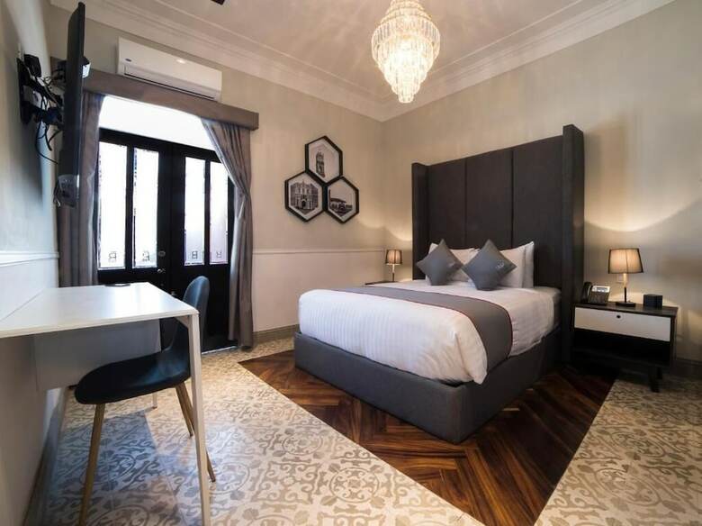 Collection O Hotel Real 500
