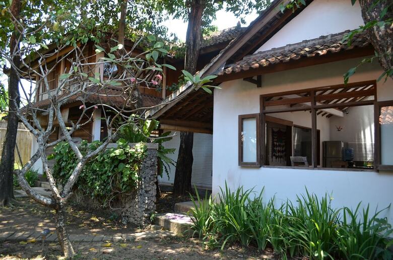 Green Private Villa