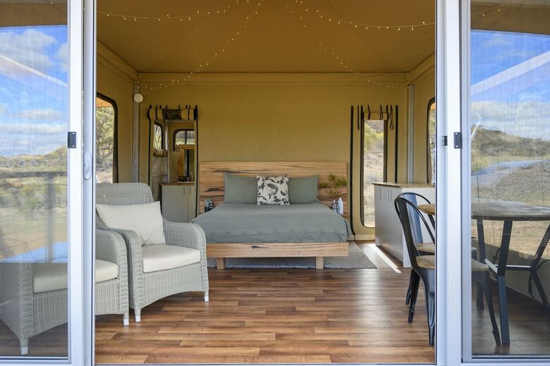 Flinders Bush Retreats