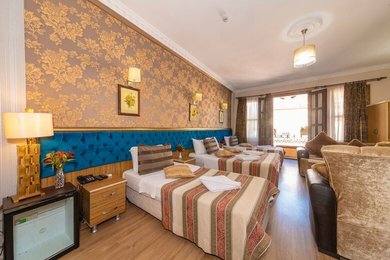 Ista Palace Hotel
