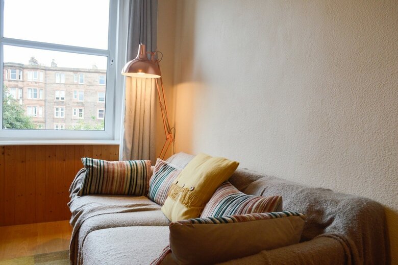 Bright 1 Bedroom Edinburgh Apartment