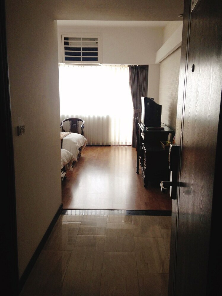 Quang Ba Trade Union Hotel