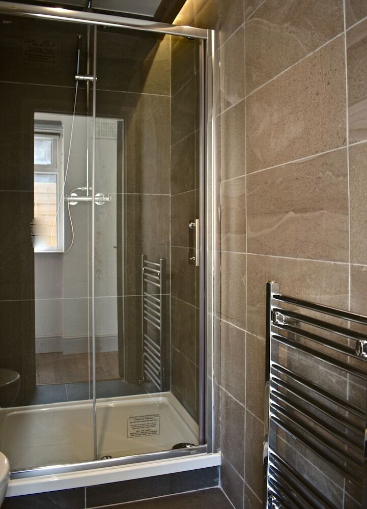 Spacious 1 Bedroom Apartment In Rathmines
