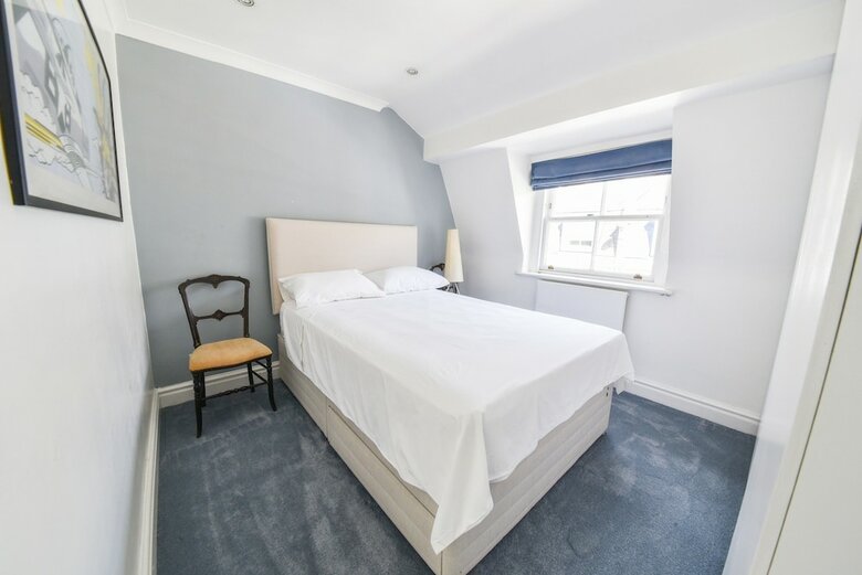 Spacious 3 Bedrooms House In Central London