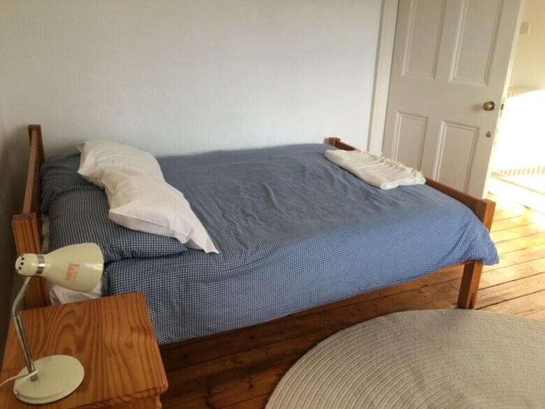 Spacious 4 Bedrooms Apartment In City Centre