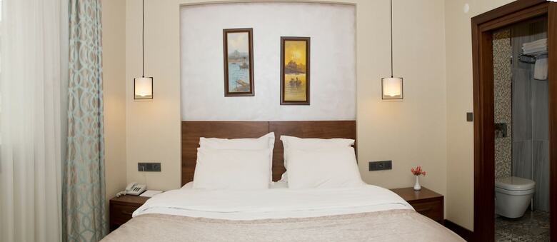 Trass Hotel
