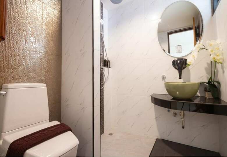 Anumat Premium Budget Hotel
