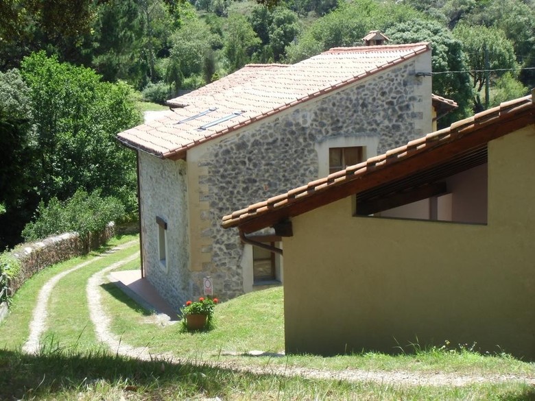 El Pontarron Apartamentos