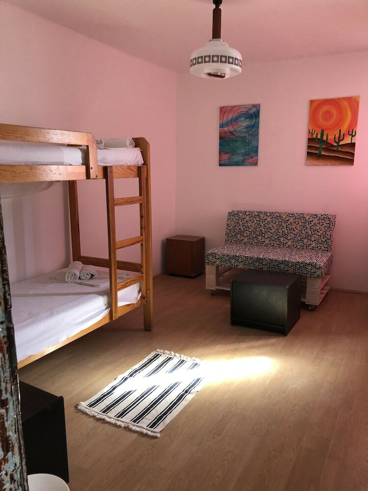 Hostal Kisas Place