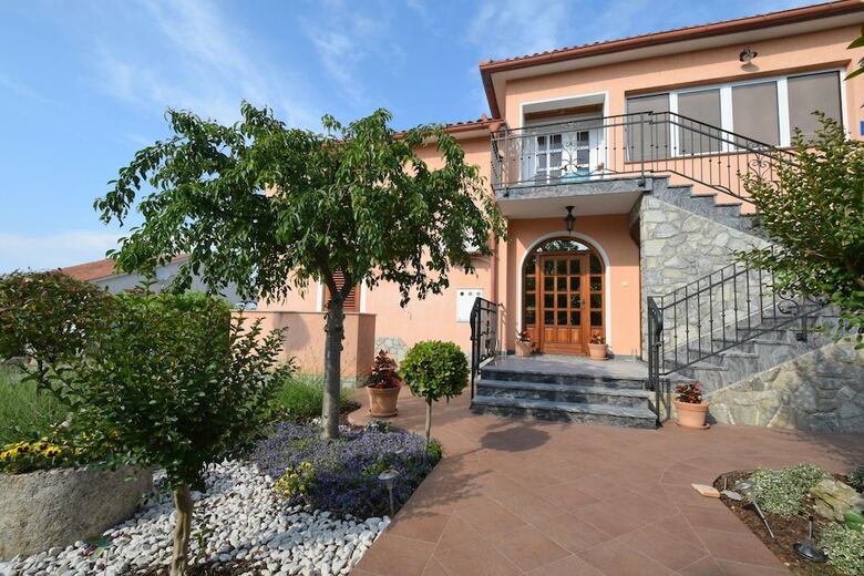 Apartments Prendivoj
