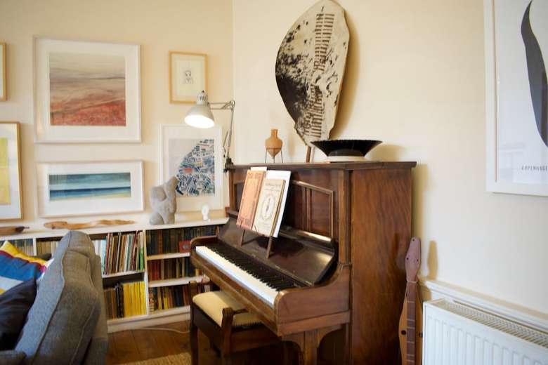 Stylish Georgian Apartment In Leith