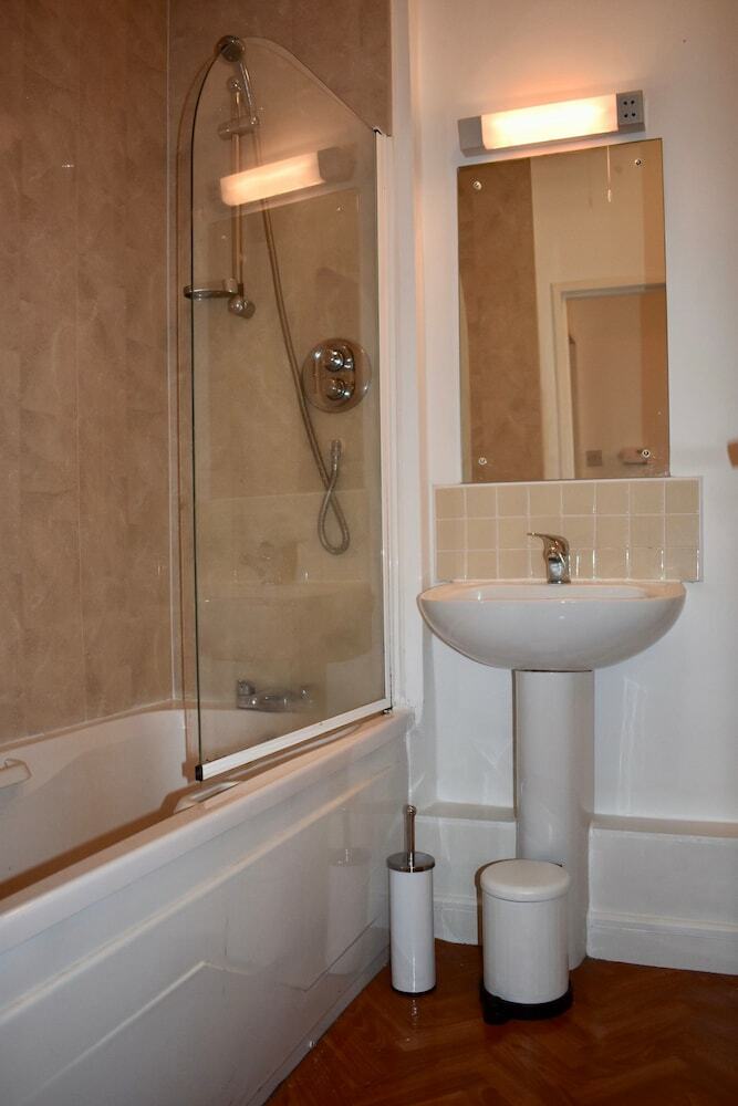 Homely 1 Bedroom Apartment In Central Dublin