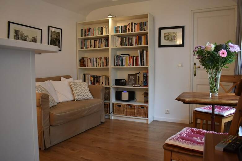 Charming Apartment Near Le Marais