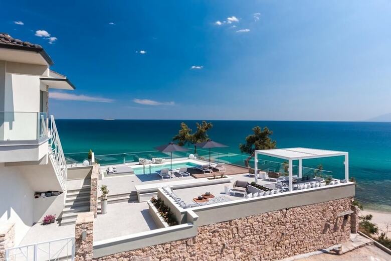 Hotel 360 Luxury View Collection- Adults Only