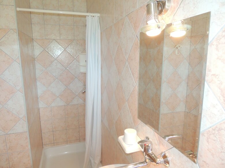 Hotel Apartment And Rooms Brzac