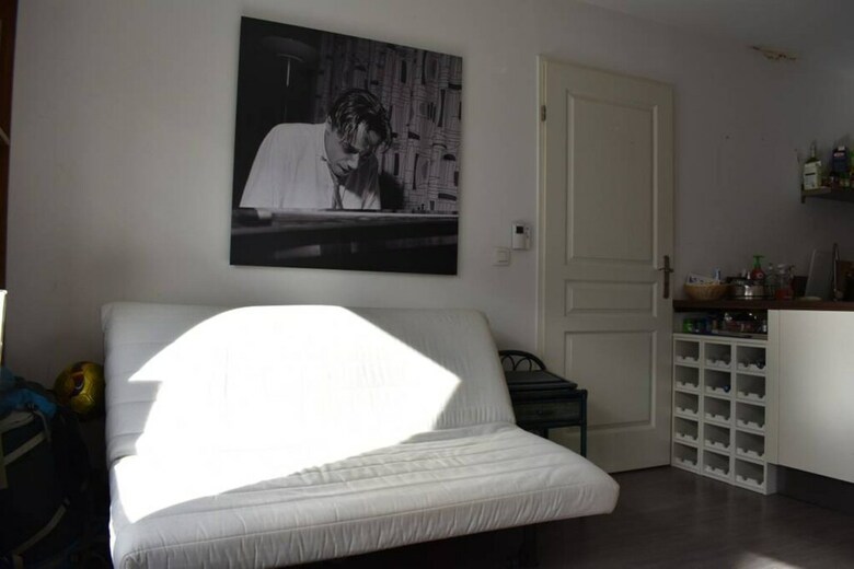 1 Bedroom Apartment In 18th Arrondissement