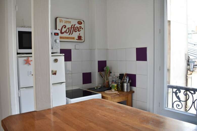 Spacious 1 Bedroom Apartment In 10th Arrondissement