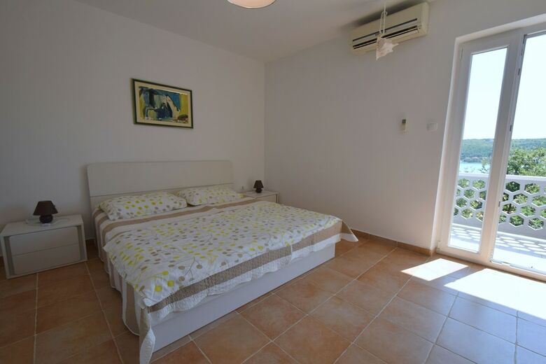 Apartments Srsic
