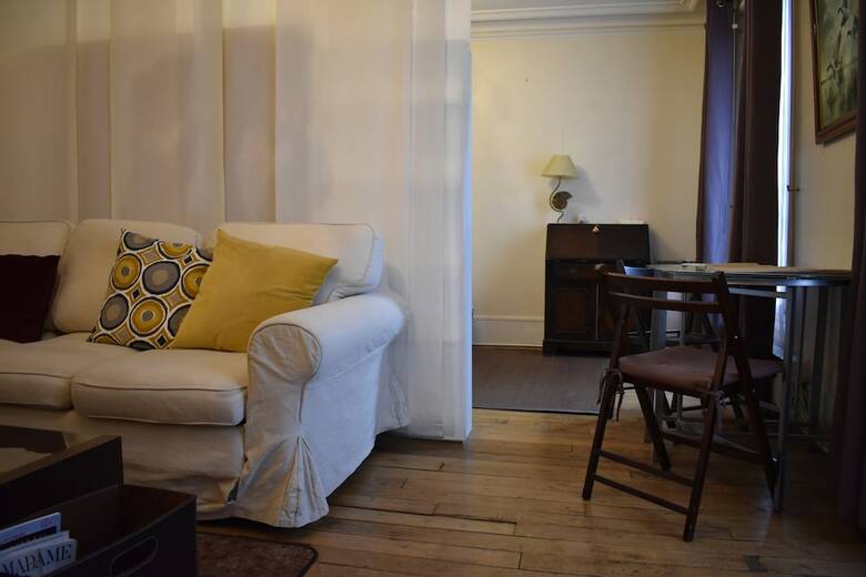 1 Bedroom Apartment In 16th Arrondissement