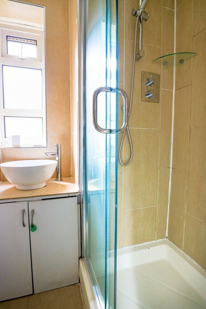 Stylish 1 Bedroom Apartment In Belsize Park