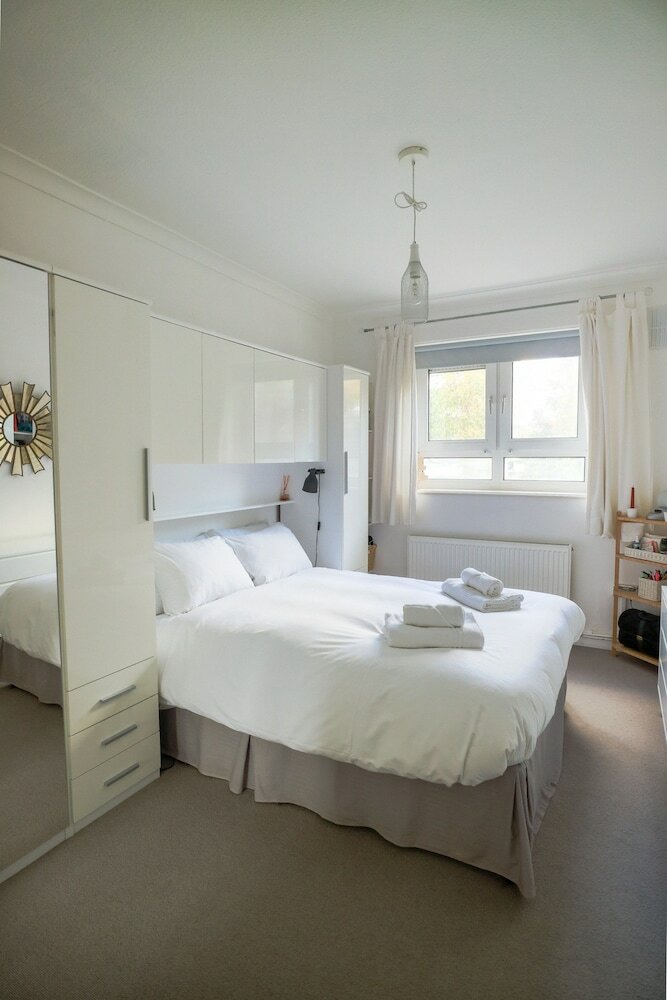 Stylish 1 Bedroom Apartment In Belsize Park