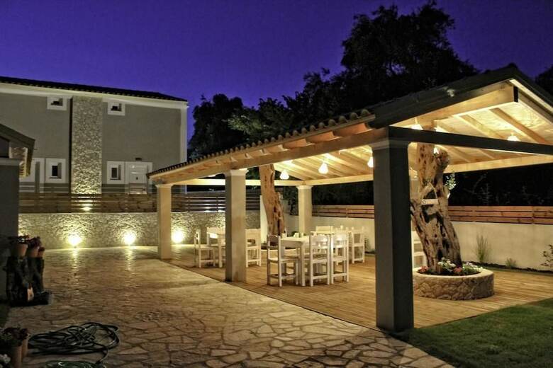 Apartamentos Astrakeroula