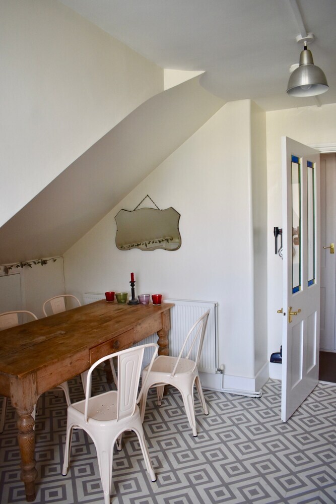Studio Apartment Next To The Seafront