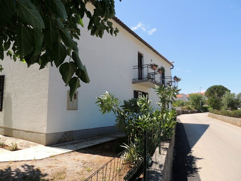 Apartamentos Rooms Anica