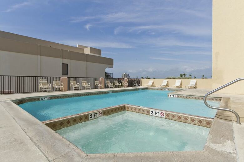 Inverness Condominium 805