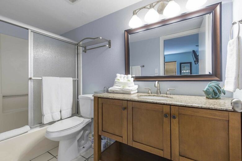 Inverness Condominium 805