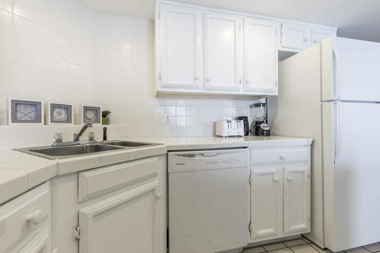Inverness Condominium 805