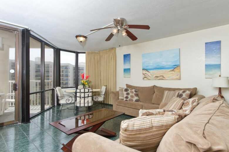 Saida Royale Condominium 9069