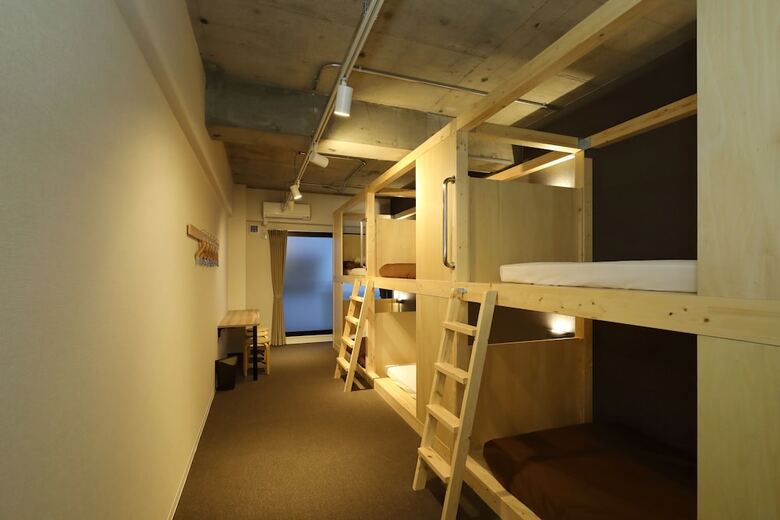 Hostal The Stay Osaka Shinsaibashi