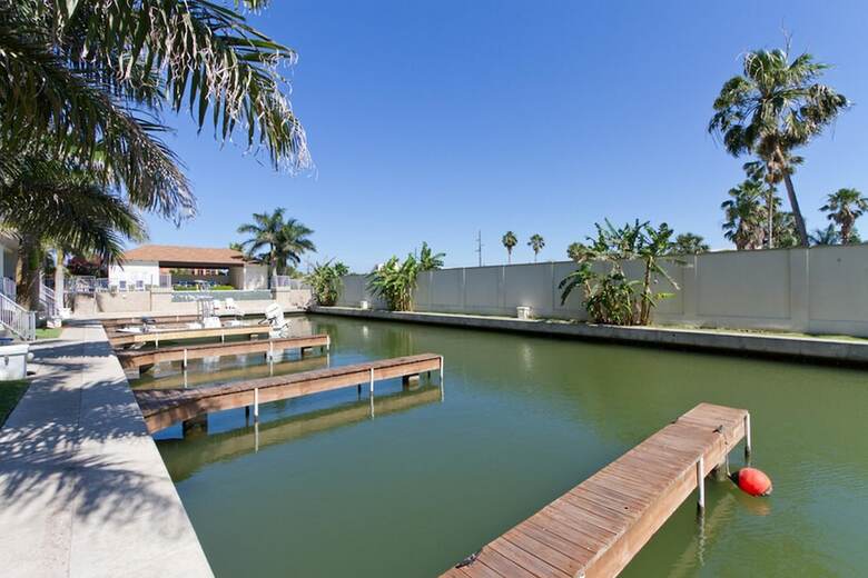 Las Marinas Condominium 401