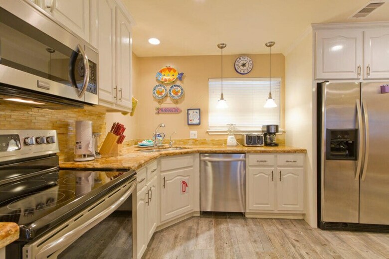 Inverness Condominium Penthouse 1102