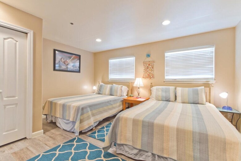 Inverness Condominium Penthouse 1102